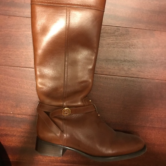 Tory Burch leather boots - Picture 2 of 8